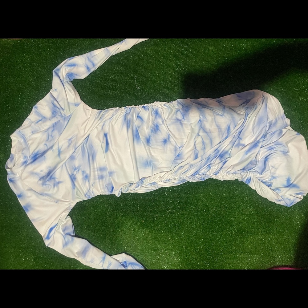 Cloud print fitted dress